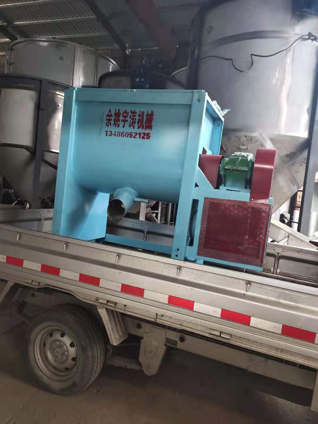 影响立式搅拌机混合实际效果的各种因素